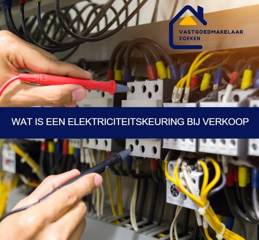 Controleur onderzoekt een huishoudelijke elektrische installatie bij verkoop