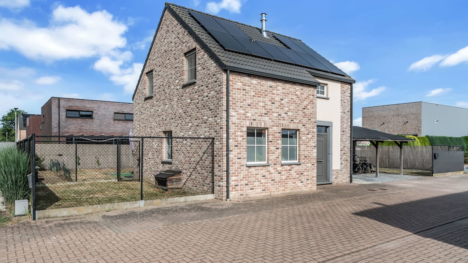 Huis Beringen foto 2
